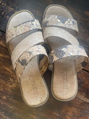 Cork-Style Triple-Strap Slide Sandals in Beige for Women